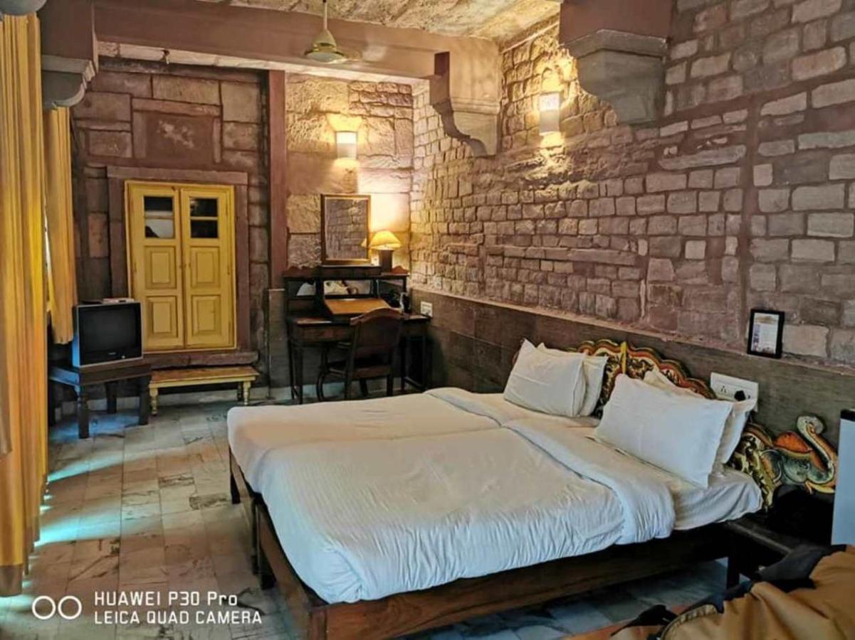 Krishna Prakash Heritage Haveli Джодхпур Екстер'єр фото