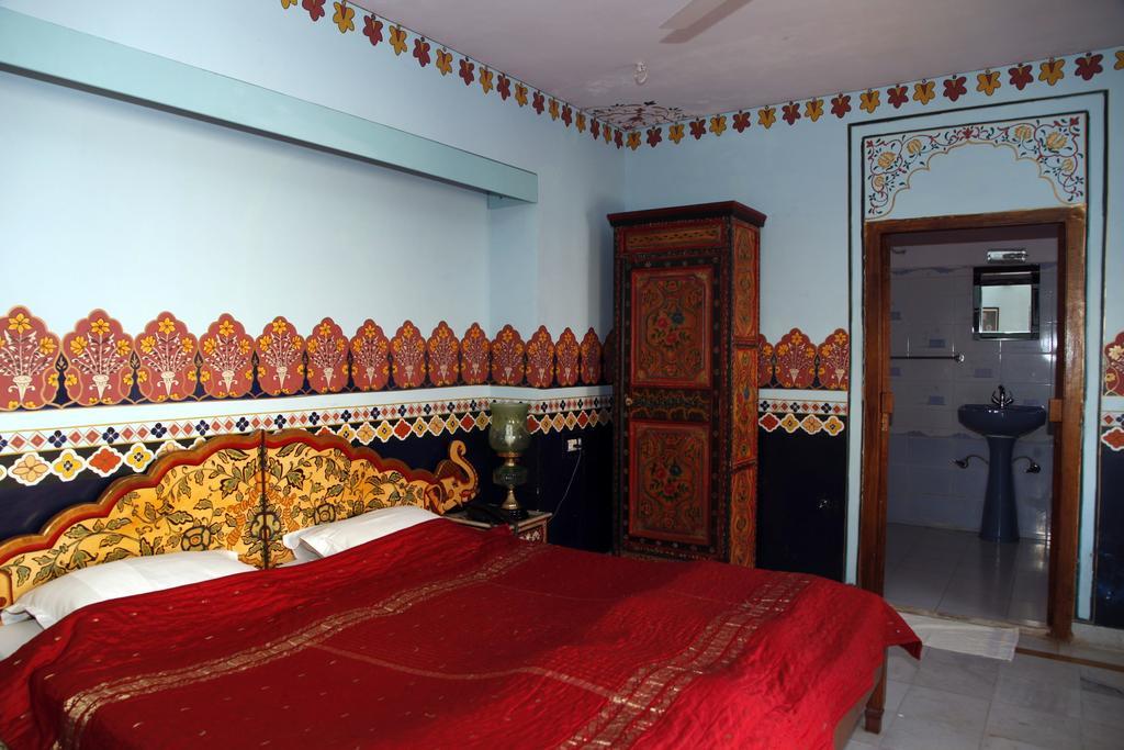 Krishna Prakash Heritage Haveli Джодхпур Екстер'єр фото