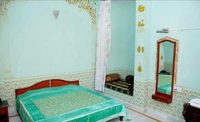Krishna Prakash Heritage Haveli Джодхпур Екстер'єр фото