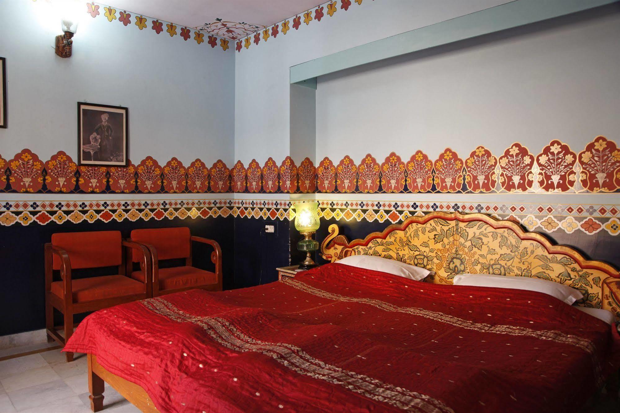 Krishna Prakash Heritage Haveli Джодхпур Екстер'єр фото