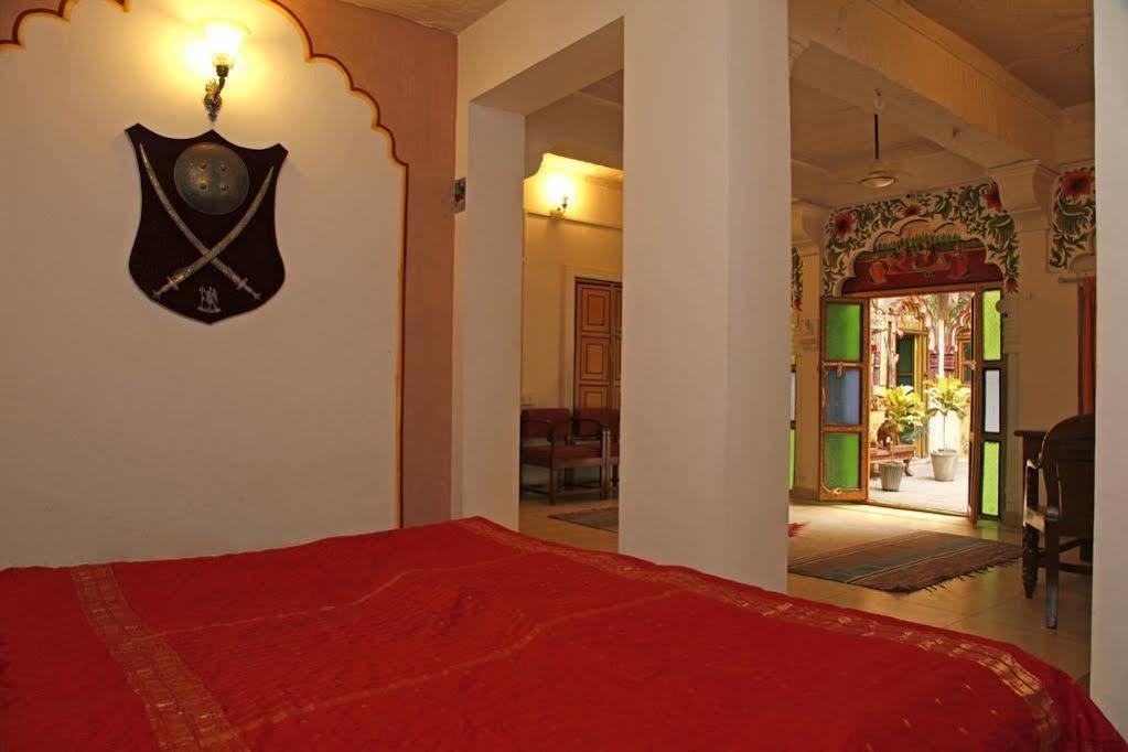 Krishna Prakash Heritage Haveli Джодхпур Екстер'єр фото